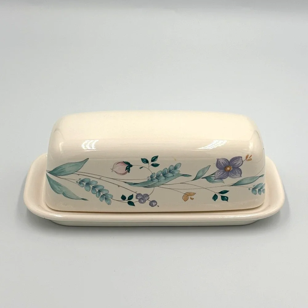 Pfaltzgraff Vtg Stoneware April Pattern 2-piece Butter Dish, Floral, Cottagecore